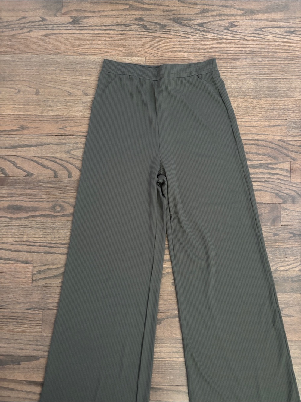 SHEIN Olive Wide Leg Pants - Picture 13 of 15
